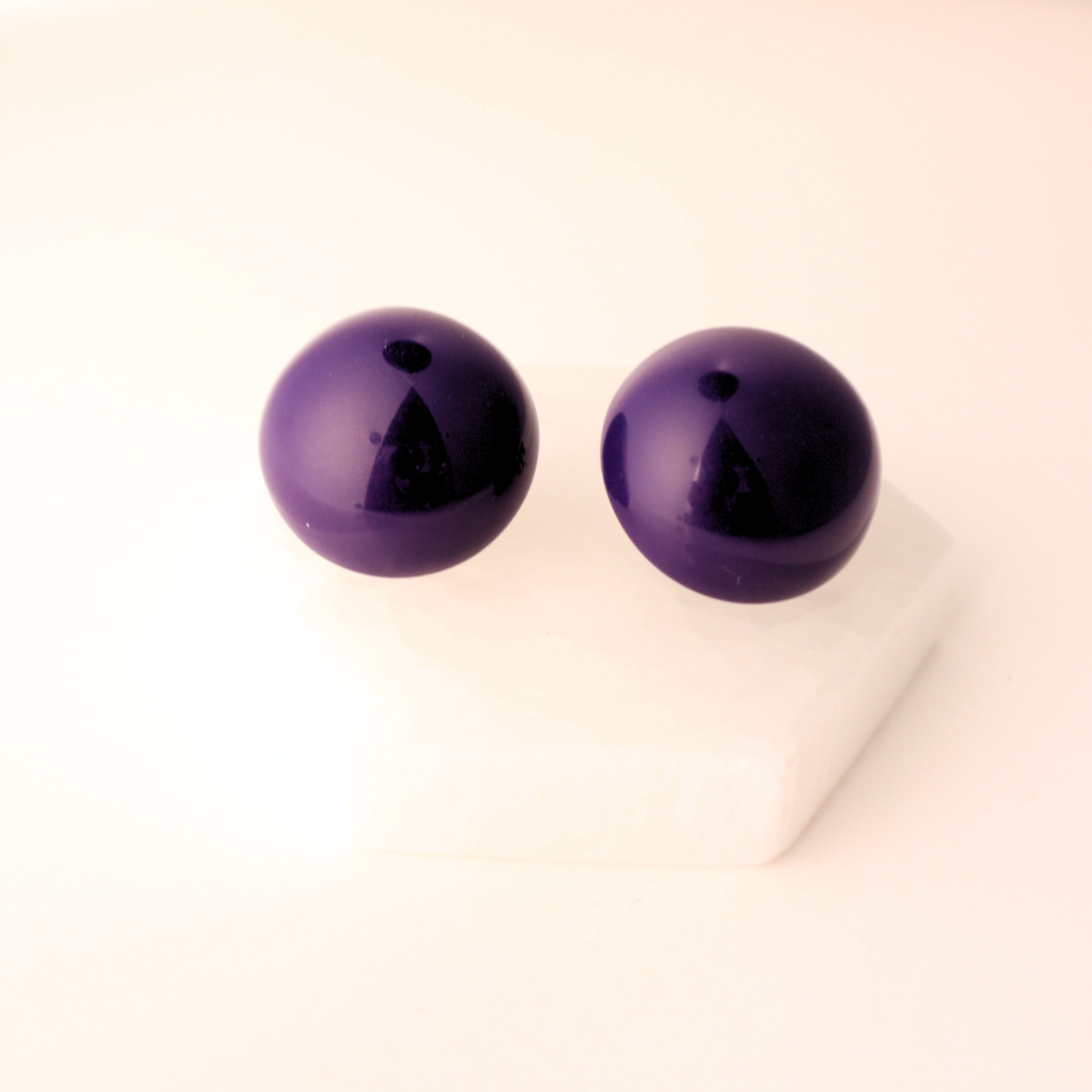 Maxi Button Earrings - Purple