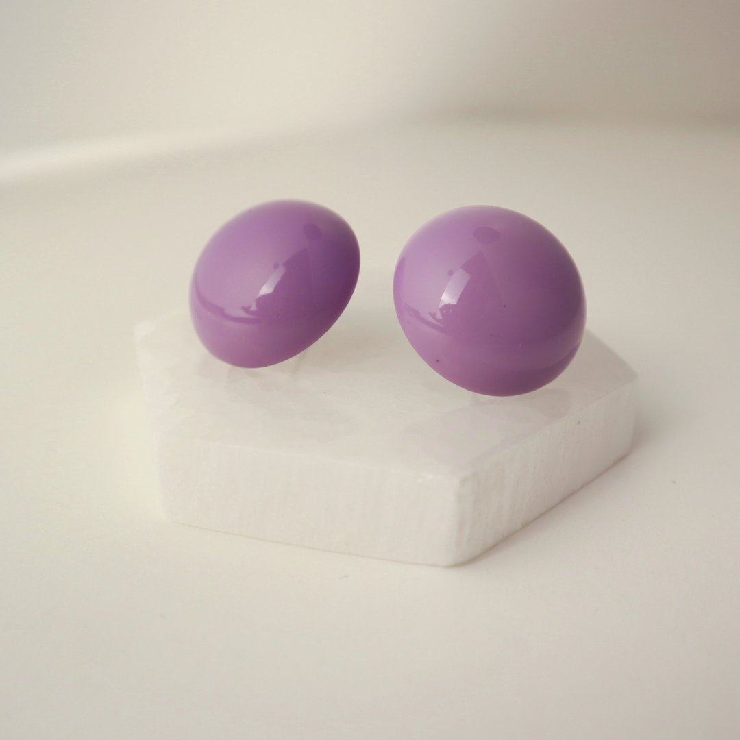 Maxi Button Earrings - Lavender