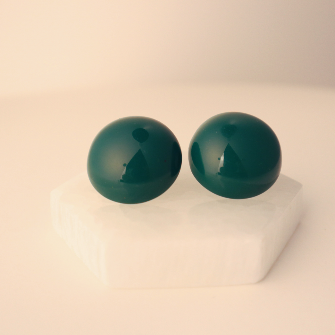 Maxi Button Earrings - Hunter Green
