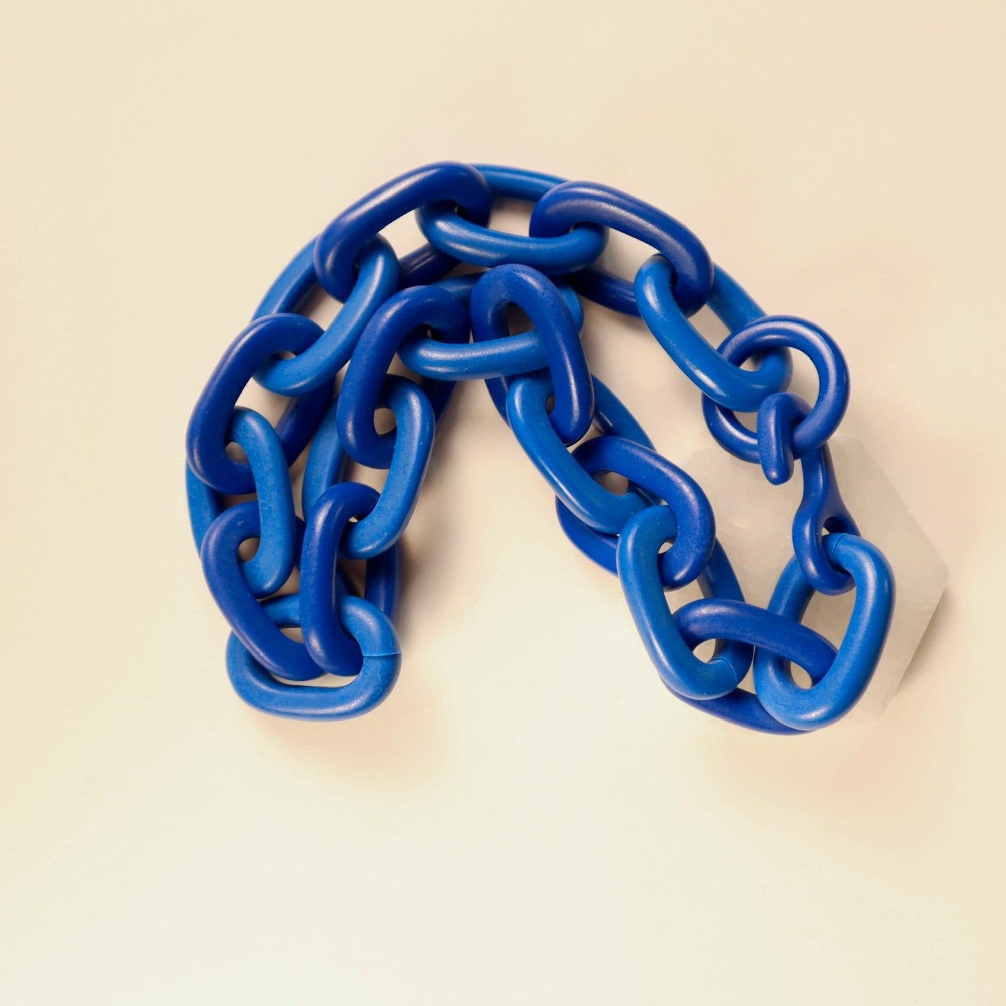 Medium Chain Resin Necklace - Cobalt Blue
