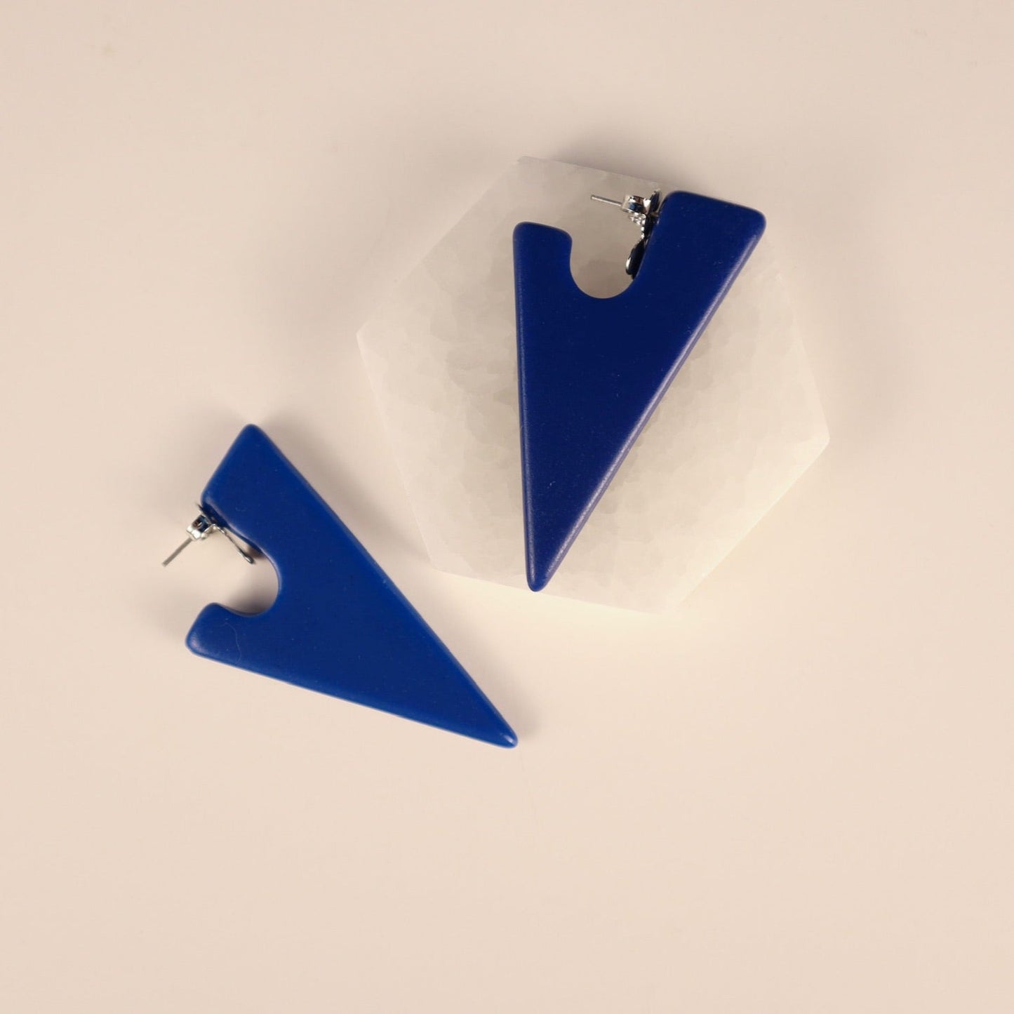 new-triangle-maxi-earrings-cobalt-blue-1-1